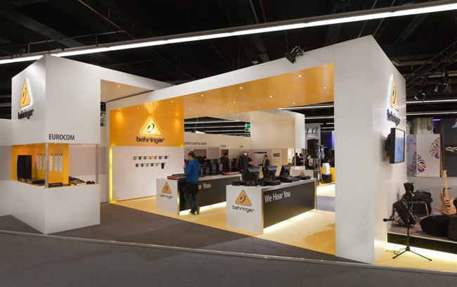 2 Design Glow Studio-Project Kaos